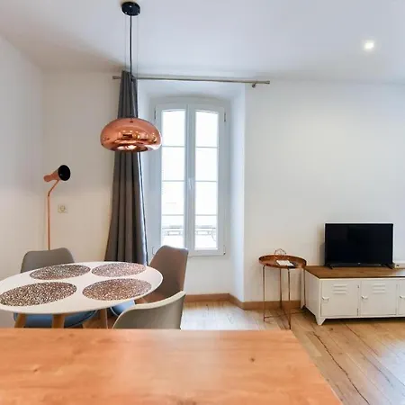 Apartment Le Nid Du Suquet Escapade Ideale Pour Couples, Pres Commerces, Palais Et Plages *